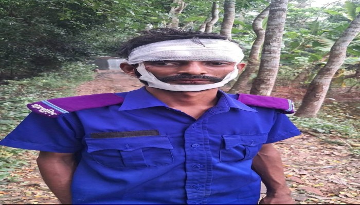 বোয়ালখালীতে চৌকিদারের উপর হামলার অভিযোগ