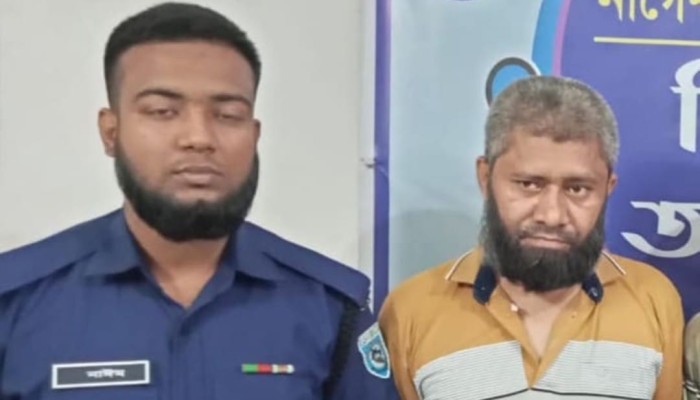 মায়ের ঘরে আগুন দেয়া মাদকাসক্ত ছেলে ফুলবাড়ী থেকে গ্রেফতার