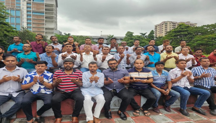 নান্নুর স্মরণসভায় নয়নের ক্ষোভ, যুবদলের নতুন কমিটিতে প্রকাশ্যে বিভাজনের ছায়া