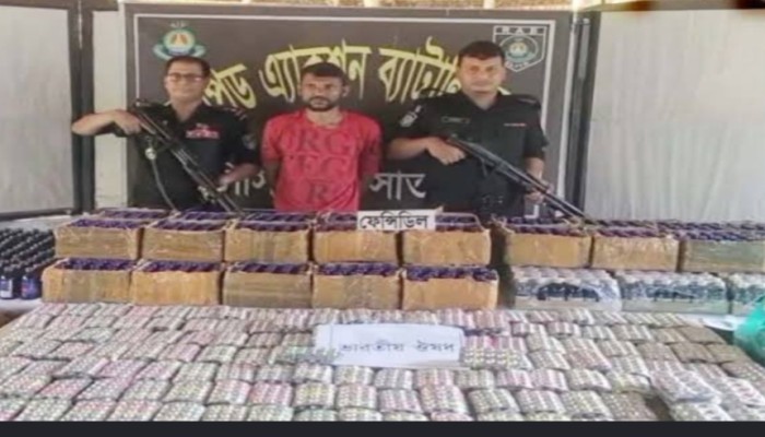 সাতক্ষীরার শ্যামনগরে অভিযান চালিয়ে ২৩০ বোতল উইনকেরেক্স, ১৫,০০০ পিচ টাপেনটাডল ট্যাবলেট এবং বিপুল পরিমাণ আমদানি নিষিদ্ধ ভারতীয় ঔষধ ও কসমেটিক্স পণ্যসহ ০২ জন মাদক ব্যবসায়ীকে গ্রেফতার করেছে র‍্যাব-৬, সিপিসি-১, সাতক্ষীরা।