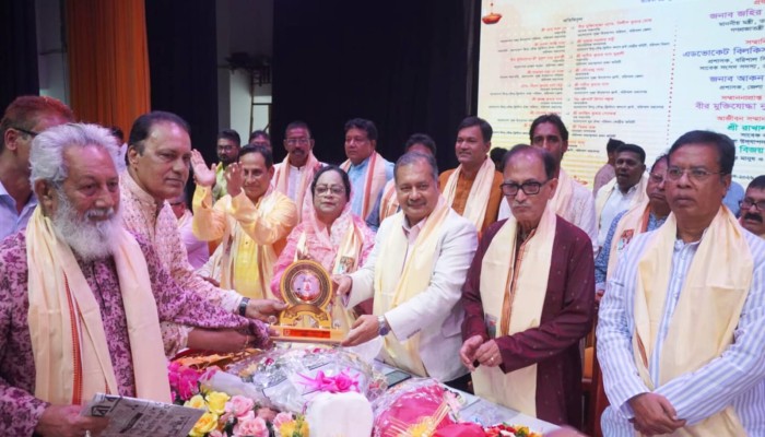 ধর্ম, বর্ণ বিবেচনায় কোন চক্রান্ত বাস্তবায়ন হতে দেওয়া হবে না : তথ্যমন্ত্রী