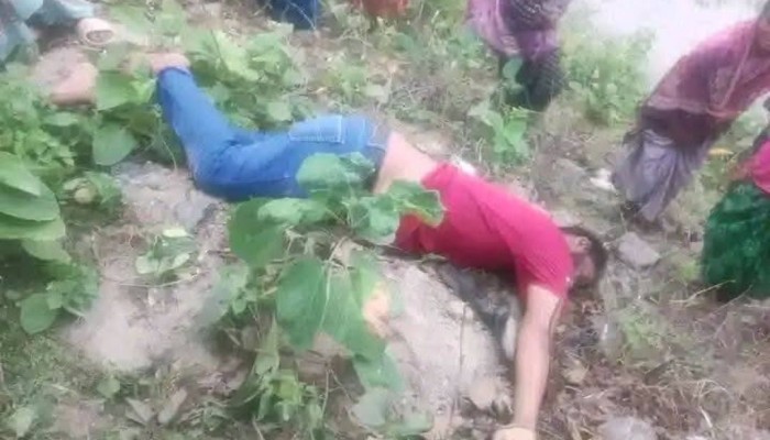 কুড়িগ্রামের উলিপুরে সড়কের পাশে যুবকের মরদেহ উদ্ধার