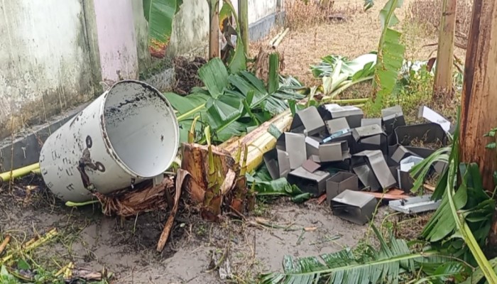 ফুলবাড়ীতে বেড়েই চলছে বৈদ্যুতিক ট্রান্সফরমার ও তার চুরি, উদ্বেগে কৃষক ও মিল মালিকরা