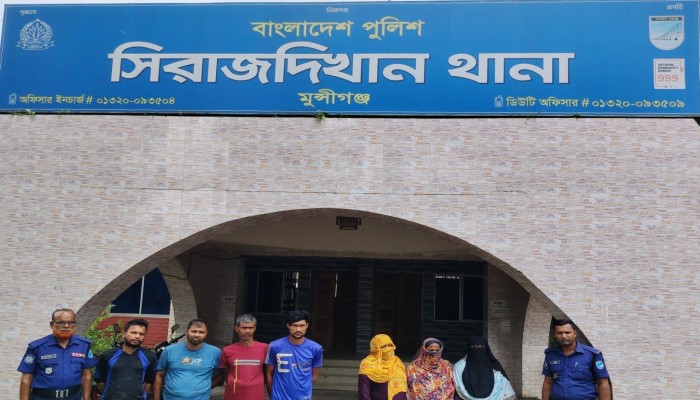 সিরাজদিখানে বিশেষ অভিযানে ওয়ারেন্টভুক্তসহ ৭ আসামি গ্রেপ্তার