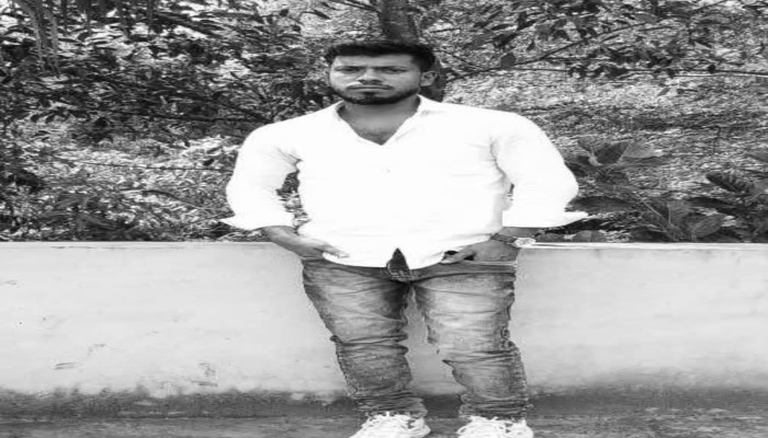 ব্রাহ্মণপাড়া শর্টসার্কিটের আগুনে পুড়ে ছাই কৃষকের বসতঘর, ১০ লাখ টাকার ক্ষতি