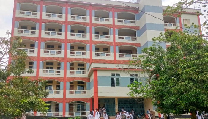 কাউখালীতে সূর্যাস্তের পর শিক্ষার্থীদের আড্ডা-কোচিং বন্ধে কঠোর নির্দেশনা