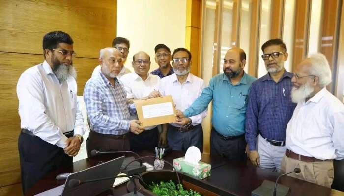 বাকৃবির অবসরপ্রাপ্তদের পেনশন ব্যবস্থায় আসছে অটোমেশন
