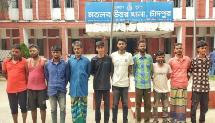 মতলব উত্তরে মা'দ'ক'বি'রো'ধী অ'ভি'যা'নে ১০ জন আ'ট'ক