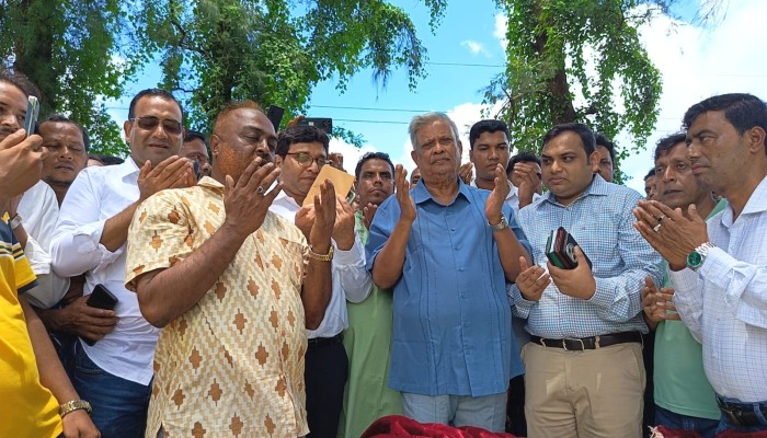 সুবর্ণচরে সড়ক উন্নয়ন কাজের উদ্ভোধন