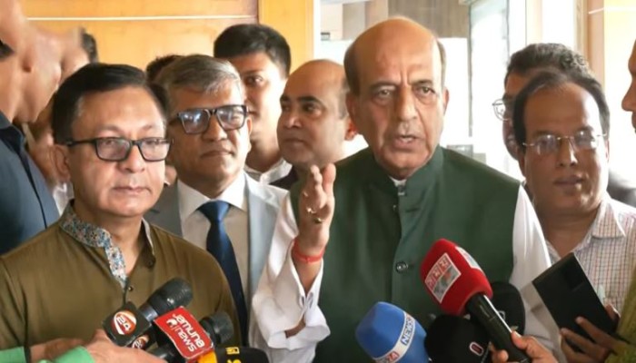 বাংলাদেশ-ভা'র'ত রাজনৈতিক টা'না'পো'ড়ে'ন থাকলেও অর্থনীতিতে প্র'ভা'ব পড়বে না