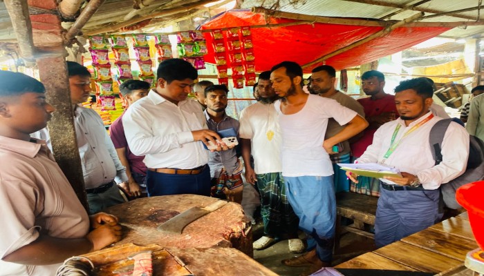 মাংসের দোকানে নজরদারি, গুনতে হলো জ'রিমানা