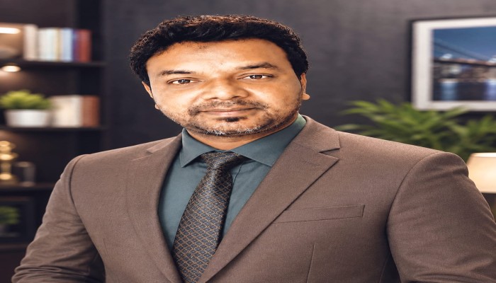 মূলধারার মিডিয়া কর্মীর শক্তি তার ব্যক্তিত্ব ও পেশাদারিত্ব—শামীম শাহরিয়ার