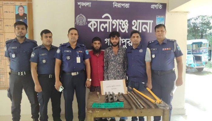 ট্রাকের ভেতর বসেই চলছিল প্রস্তুতি, পুলিশের অ'ভিযানে ভেস্তে গেল ডা'কাতির পরিকল্পনা: গ্রে'ফতার ২