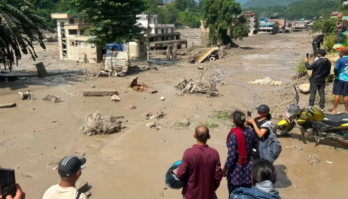 নেপালে ব'ন্যা'য় এখন পর্যন্ত কোনো বাংলাদেশি হতাহত নেই: দূতাবাস