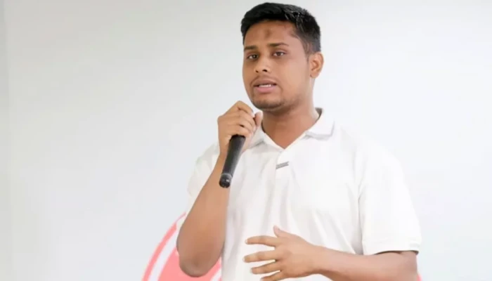 অবশেষে দুঃখ প্রকাশ করলেন হাসনাত আবদুল্লাহ