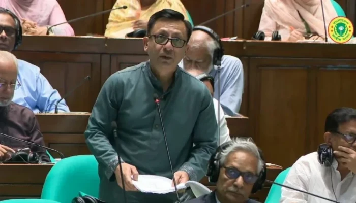 টুথপেস্টসহ নিত্যপ্রয়োজনীয় পণ্যে মাইক্রোপ্লাস্টিক পরীক্ষার উদ্যোগ নিয়েছে বিএসটিআই