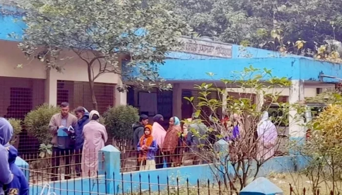 জাল জন্মসনদে প্রাপ্তবয়স্ক আ'সা'মি'কে শিশু দেখিয়ে জামিন, আইনজীবীসহ তিনজনের বি'রু'দ্ধে মা'ম'লা
