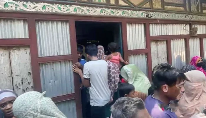 কুমিল্লায় যুবকের হা'ম'লা'য় মা ও আট মাসের ভাতিজি খু'ন