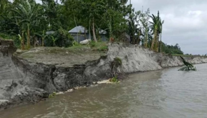 তোমার গুল্যার কাছোত অনুরোধ, নদীটা হামার বা'ন্দি দেও'
