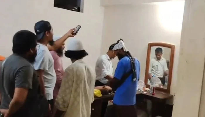 সেন্টমার্টিনে বিনামূল্যে খতনা কর্মসূচির পর ৫০ শিশুর ই'ন'ফে'ক'শ'ন ও র'ক্ত'ক্ষ'র'ণে'র অভিযোগ