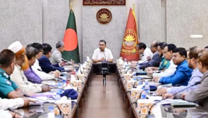 ঢাকার গণপরিবহন ব্যবস্থাপনা নিয়ে বৈঠকে প্রধানমন্ত্রী