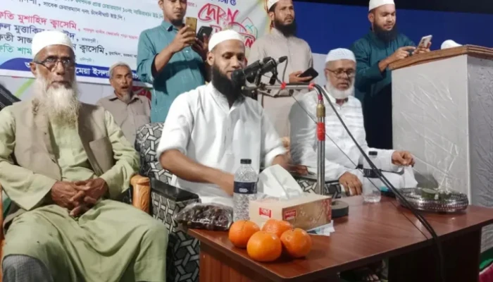 মৌলভীবাজারে এক হালি কমলা ৫০ হাজার টাকায় বিক্রি