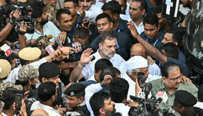 ‘প'ত'নে'র দ্বারপ্রান্তে মোদি’, সোমবার দিল্লিতে বড় বি'ক্ষো'ভে'র ডাক ইন্ডিয়া জোটের