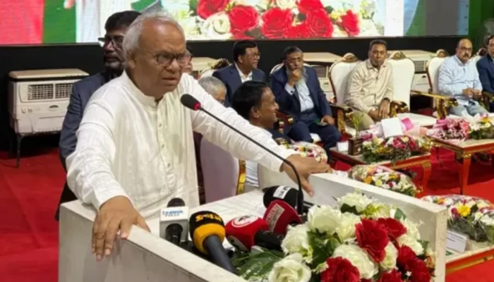 বিগত সরকারের আমলে দেশের ব্যাংকিং খাত ব্যাপকভাবে ক্ষ'তি'গ্র'স্ত হয়েছে: রিজভী