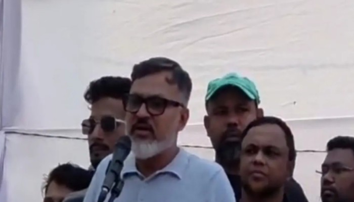 মিরপুরের মতো মোহাম্মদপুরের ফুটপাতে অ'বৈ'ধ হকারদের বি'রু'দ্ধে অ'ভি'যা'ন হবে