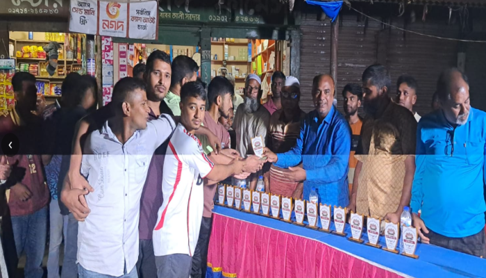 ​আদমদিঘীর ছাতিয়ানগ্রামে বিএনপির কারানি'র্যা'তি'ত নেতাকর্মীকে সংবর্ধনা