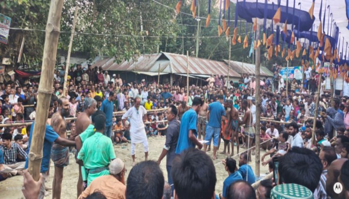 ধনবাড়ীতে দৃষ্টি প্র'তি'ব'ন্ধী'দের ব্যতিক্রমী হাডুডু খেলা, দর্শকদের ভিড়