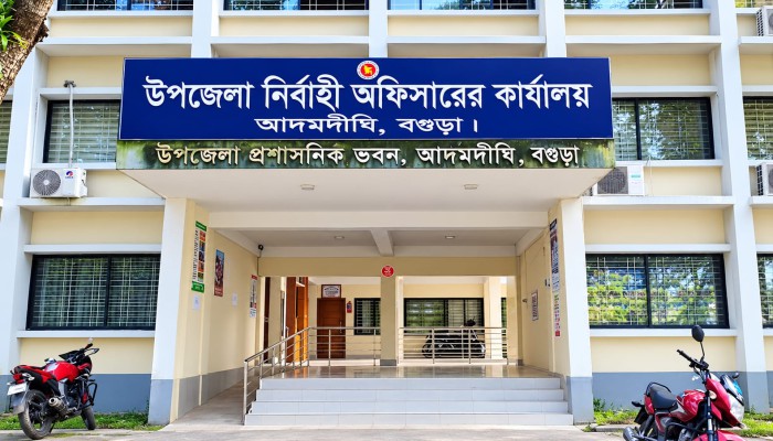 আদমদীঘিতে ফ্যামিলি কার্ডের তথ্য সংগ্রহ শুরু, গুরুত্ব পাচ্ছে প্রকৃত উপকারভোগী