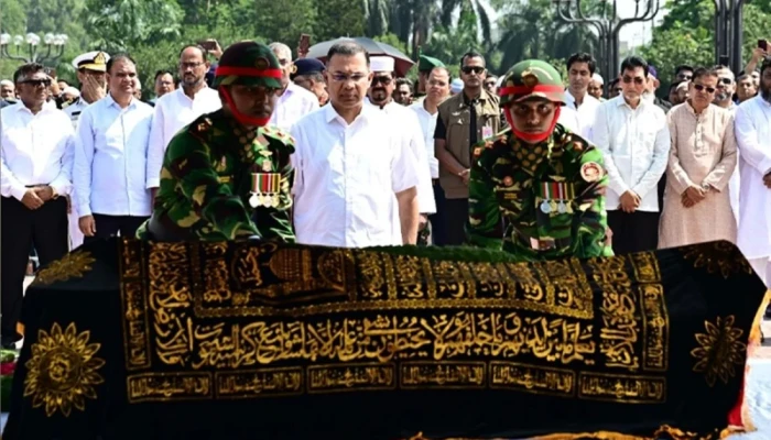 বিএনপি নেতা সালাহউদ্দিন আহমেদের জানাজায় প্রধানমন্ত্রী