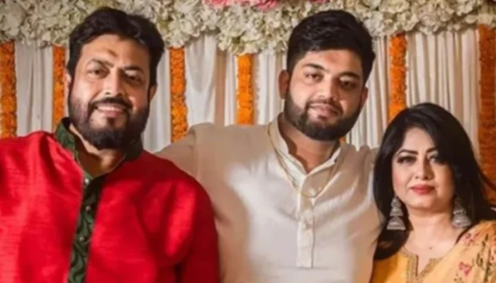 মাকে নিয়ে অ'পপ্রচারে আইনি পদক্ষেপের হুঁ'শি'য়া'রি মৌসুমীপুত্র ফারদিনের