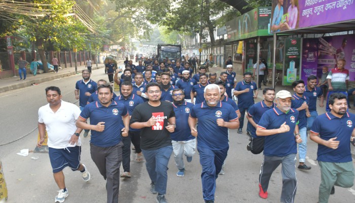 ঢাকা সিটি কর্পোরেশনসহ সংশ্লিষ্ট কর্তৃপক্ষের উ'দা'সী'নতায় এবং অ'ব'হে'লা পার্কগুলো ব্যবহারের অনুপযোগী এবং অনিরাপদ-: সাদিক কায়েম