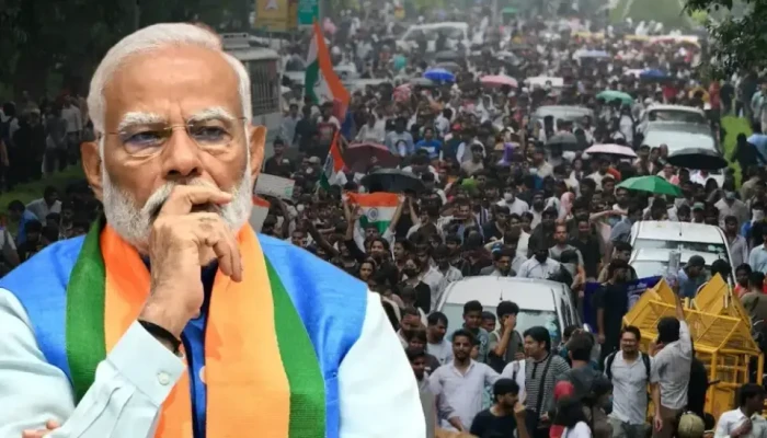 ঢাকার গণঅভ্যুত্থান থেকে দিল্লির তরুণদের বি'ক্ষো'ভ