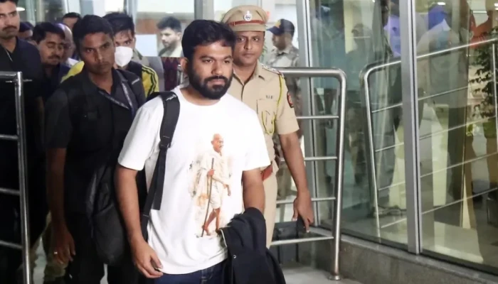 মুচলেকা দিয়ে মুক্তি পেলেন অভিজিৎ দীপকে
