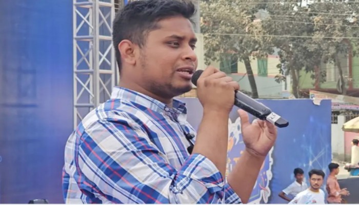 বিএনপি অ্যাক্টিভিস্টরা পড়েছেন বিপদে’, ইশরাক ইস্যুতে হাসনাতের খোঁচা