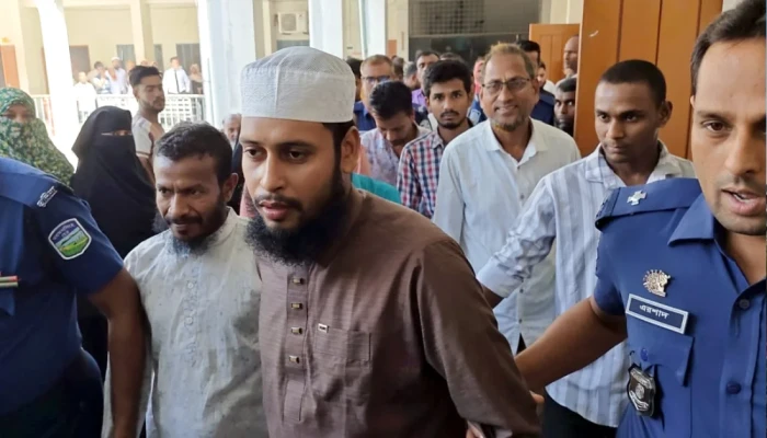 জামালপুরে কিশোরীকে ধ'র্ষ'ণে'র দা'য়ে ইমামের যা'বজ্জী'বন