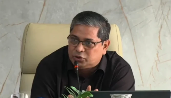 স্থানীয় সরকার নির্বাচনে দলীয়ভাবে কাউকে প্রার্থী মনোনয়ন দেওয়ার সুযোগ নেই