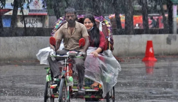 আট বিভাগে ব'জ্রবৃষ্টির আ'শঙ্কা, ঢাকাসহ দেশের ১২ জেলায় বইছে মৃ'দু তা'পপ্রবাহ