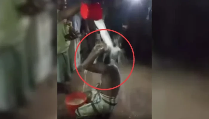 দুধ দিয়ে গোসল করে জামায়াতের সমর্থন ছাড়ার ঘোষণা, ভিডিও ভাইরাল