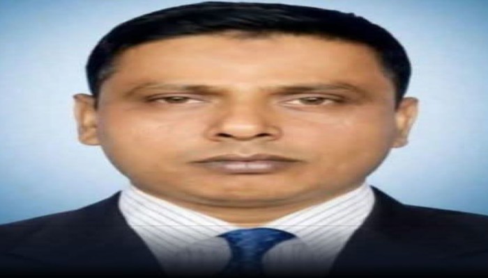 আগৈলঝাড়ায় উপজেলা ছাত্রলীগ  সভাপতি মিন্টু সেরনিয়াবাত গ্রে'প্তা'র