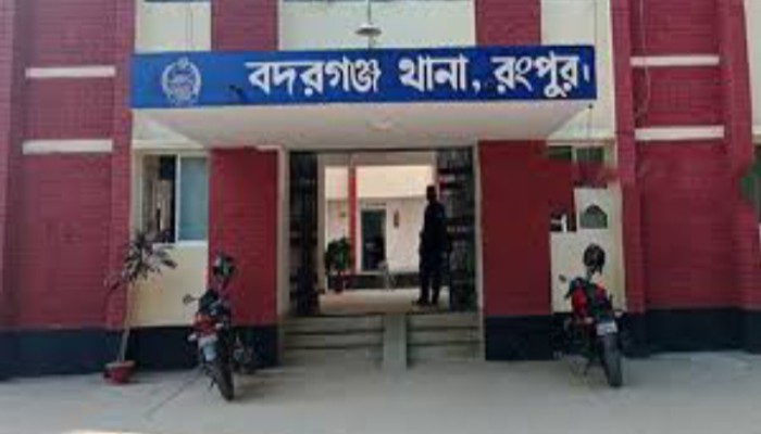 বদরগঞ্জে ট্রেনে কা'টা পড়ে এক যুবক মৃ'ত্যু