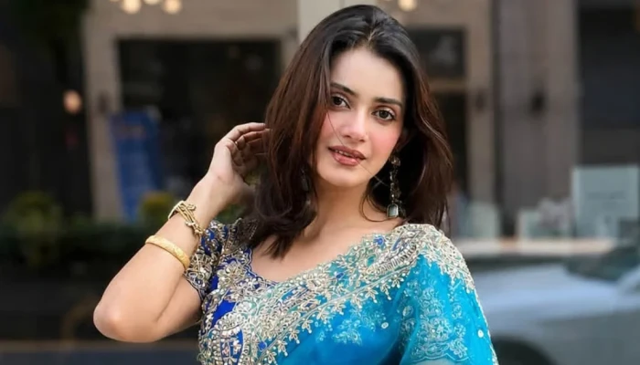 অভিনেত্রী তানজিন তিশার বি'রুদ্ধে লিগ্যাল নোটিশ