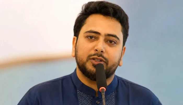 বিমান বাহিনী সাবেক কর্মকর্তার মৃ'ত্যু'র নিরপেক্ষ তদন্তের দাবি নাহিদ ইসলামের