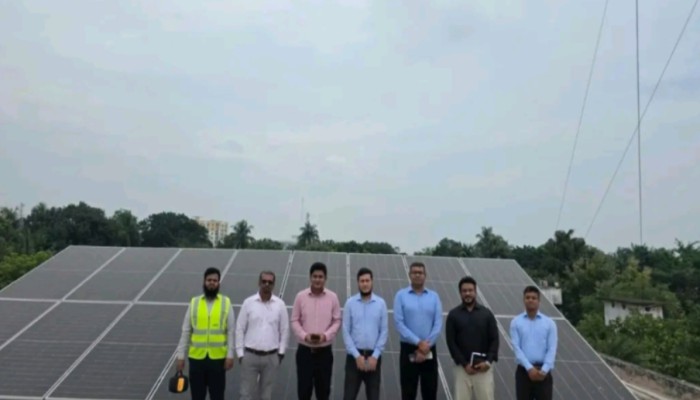 কুষ্টিয়া জেলা প্রশাসকের কার্যালয়ে সোলার প্যানেল স্থাপন, নবায়নযোগ্য জ্বালানির সূচনা