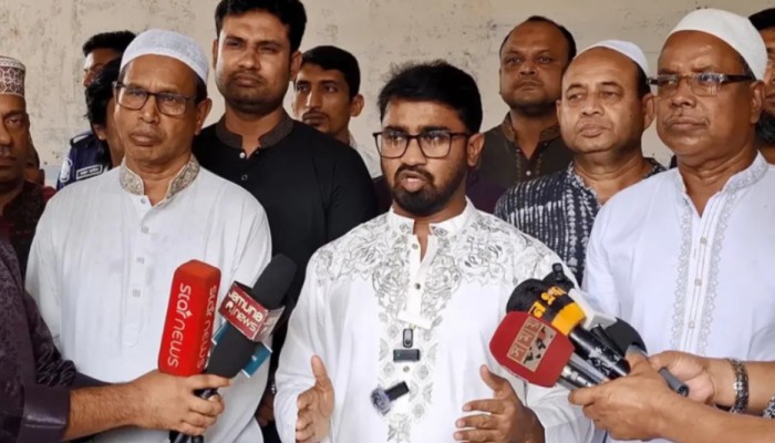 জামায়াত ক্ষমতায় যেতে ভারতের সঙ্গে লিয়াজো শুরু করেছে : রাশেদ খাঁন