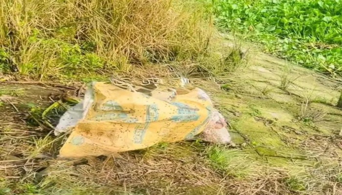 নরসিংদীতে নদীর তীরে মিলল হাত-পা বাঁধা ব'স্তা'ব'ন্দি যুবকের ম'র'দে'হ, শরীরে কো'পে'র চিহ্ন